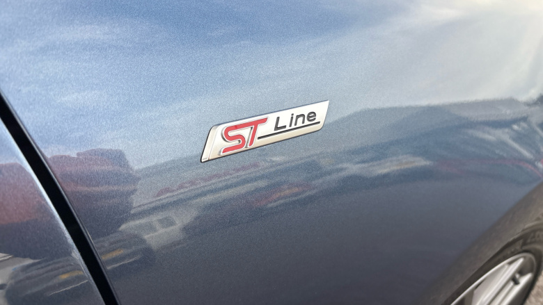 Ford Fiesta 1.0 EcoBoost Hybrid mHEV 125 ST-Line Edition 5dr Petrol Hatchback